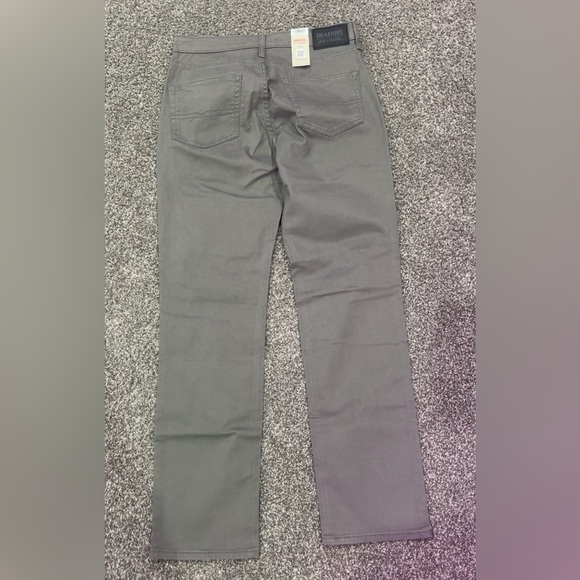 NWT Signature by Levi Strauss Men's Gray Jeans - Picture 3 of 3